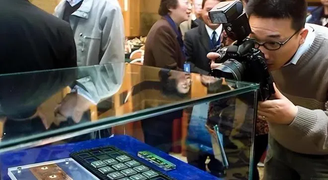 回首“汉芯”骗局:卷11亿,海归教授终有回美国 回首“汉芯”骗局:卷11亿,海归教授终有回美国